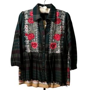 NEW Andrée by Unit Women's SMALL Plaid Tunic Blouse Floral Embroidery